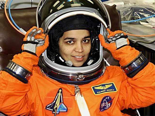 Kalpana Chawla (Astronaut) Age, Biography, Husband, Facts & More